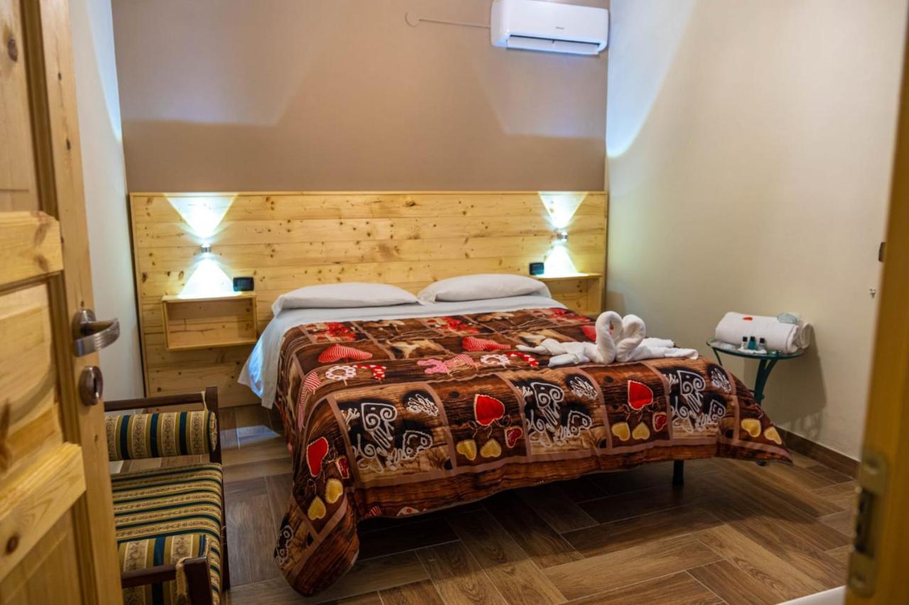 Hotel Sirio Boscotrecase Buitenkant foto
