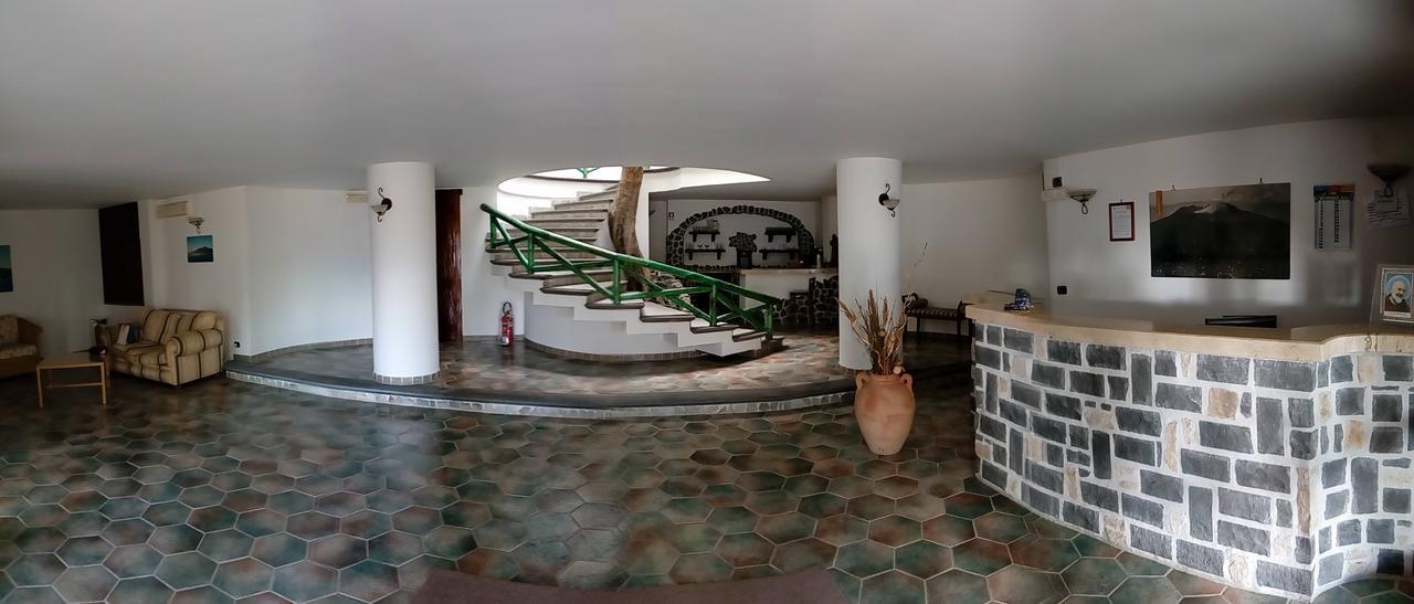 Hotel Sirio Boscotrecase Buitenkant foto